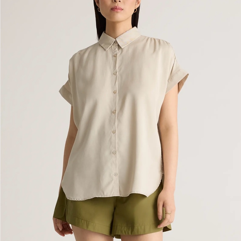 QUINCE Size Large Tencel Camp Shirt Shale Beige EUC Sz L